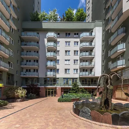 Apartment Near The Old Bridge Bratislava