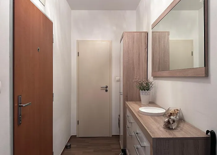 Apartment Near The Old Bridge