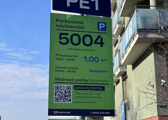 Near The Old Bridge شقة *